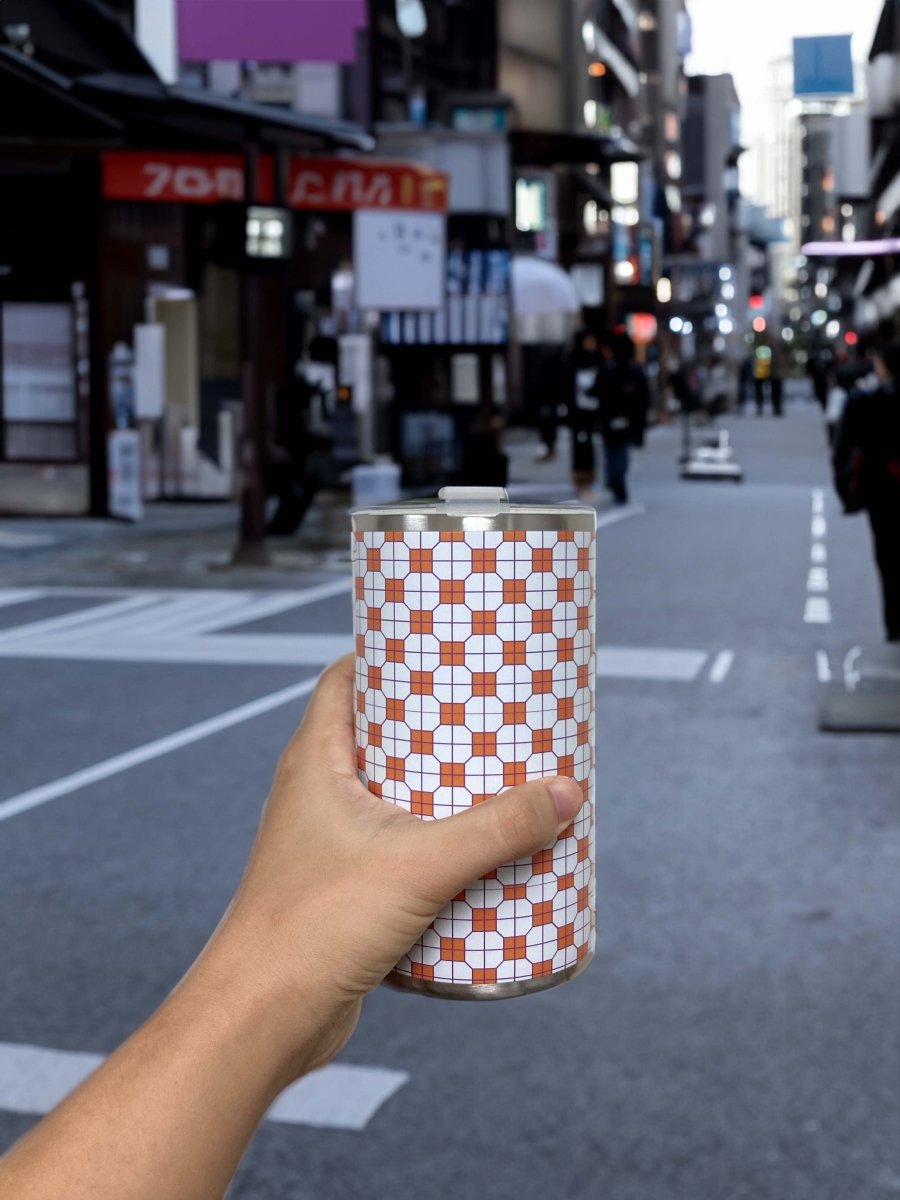 港式地磚紙皮石圖案不鏽鋼保溫咖啡杯 600ml (橙) - Hong Kong Maper