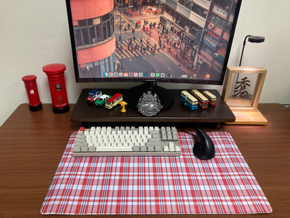 Hong Kong Classic Red White and Blue Bag Mouse Pad (Red)