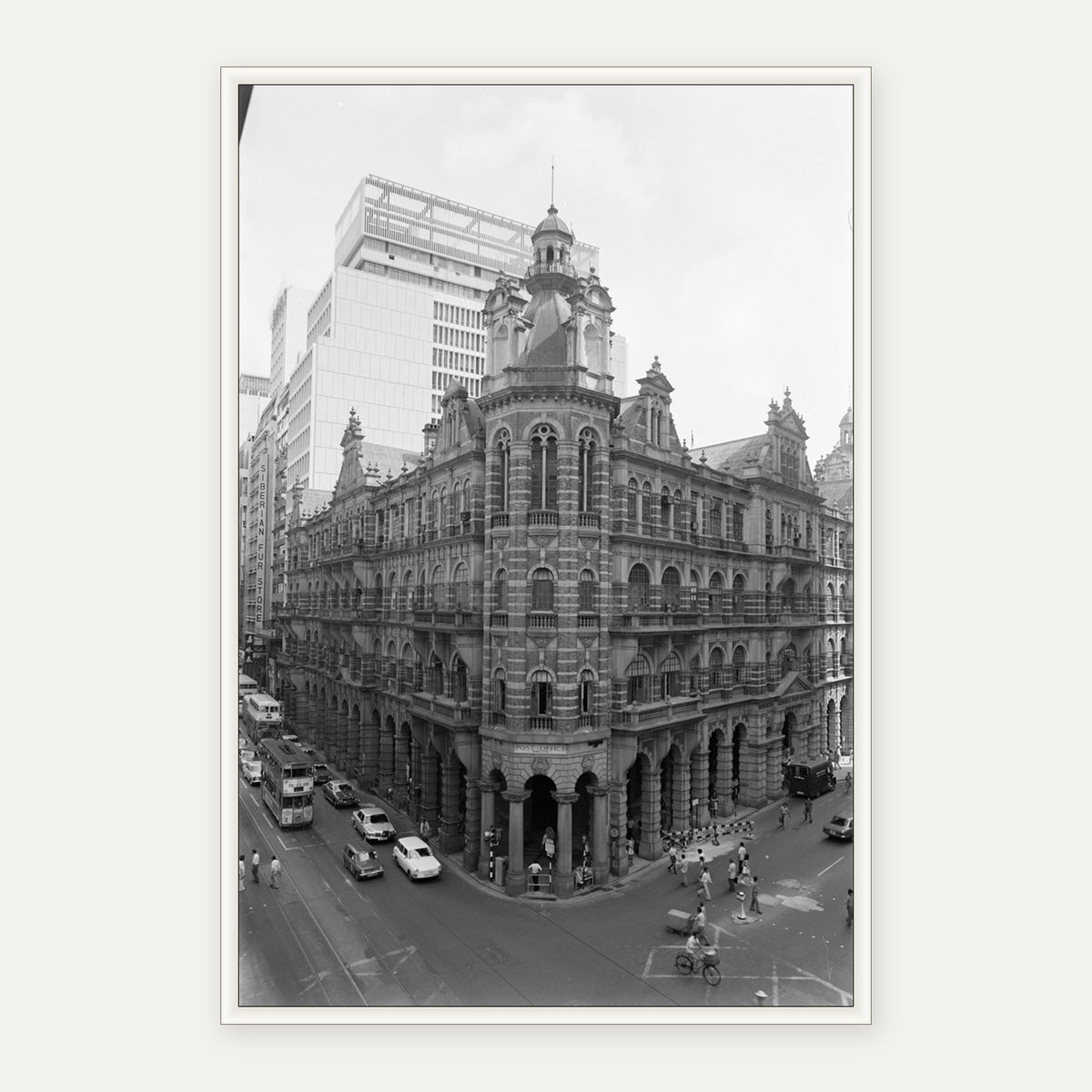 中環舊郵政總局 1976 舊香港照片掛畫｜白框合成示意 — Old Hong Kong photo, Old General Post Office, Central, 1976, white frame mockup
