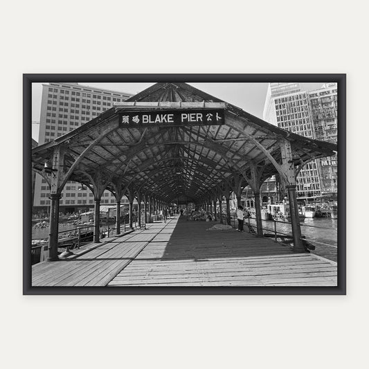 中環卜公碼頭 1964 舊香港照片掛畫｜黑框合成示意 — Old Hong Kong photo, Blake Pier, Central, 1964, black frame mockup