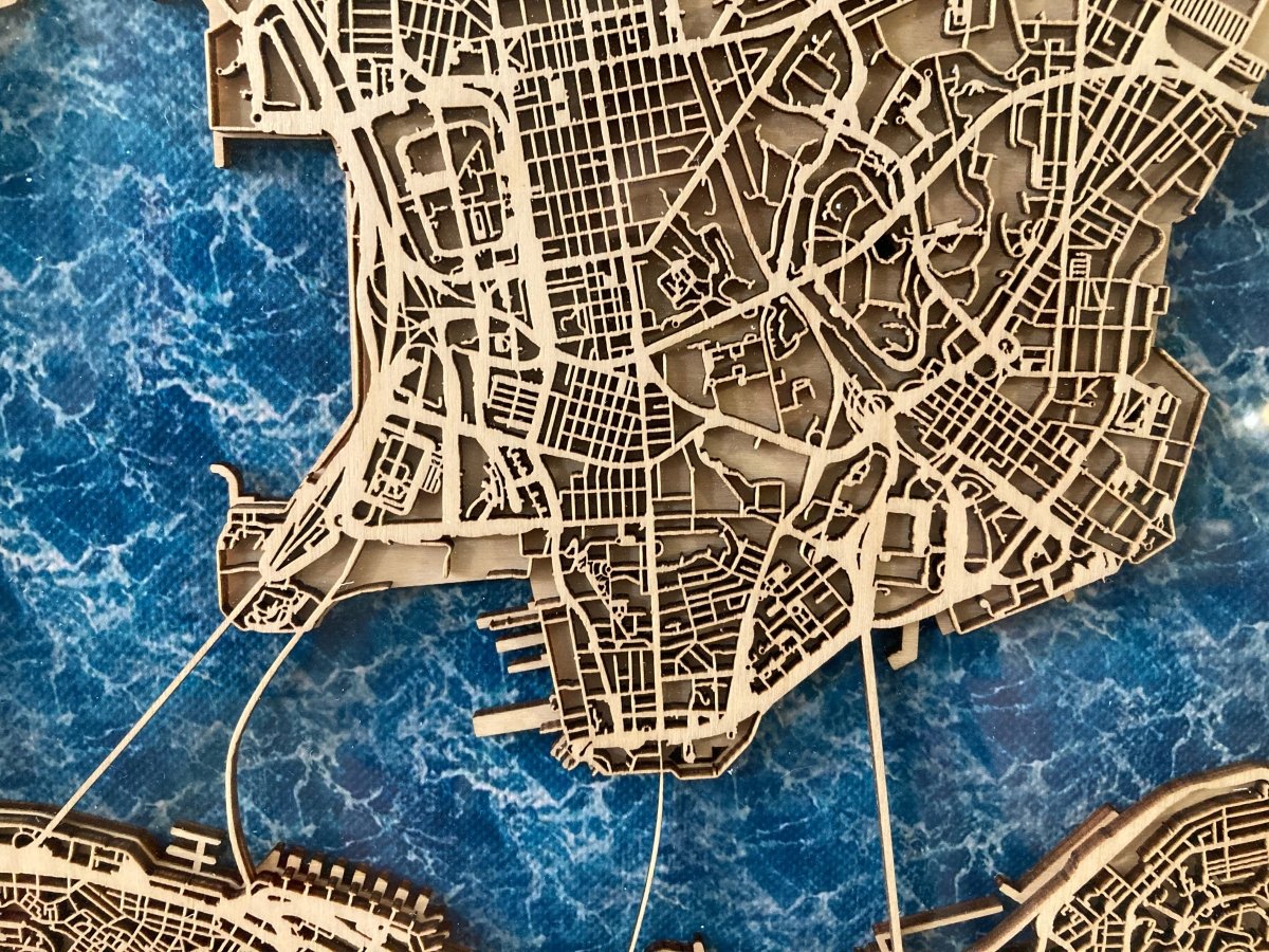 立體木雕刻香港地圖連金屬框 32cm - Hong Kong Maper
