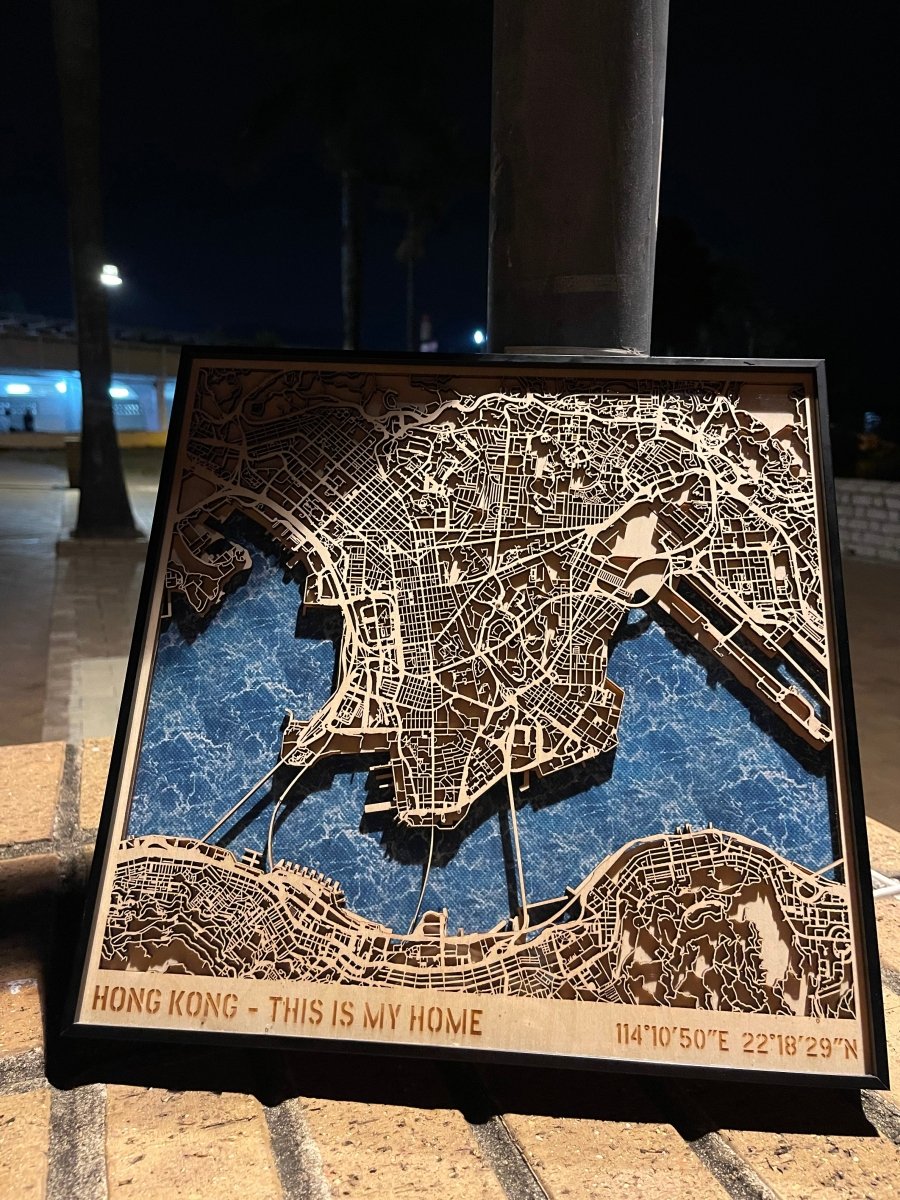 立體木雕刻香港地圖連金屬框 32cm - Hong Kong Maper